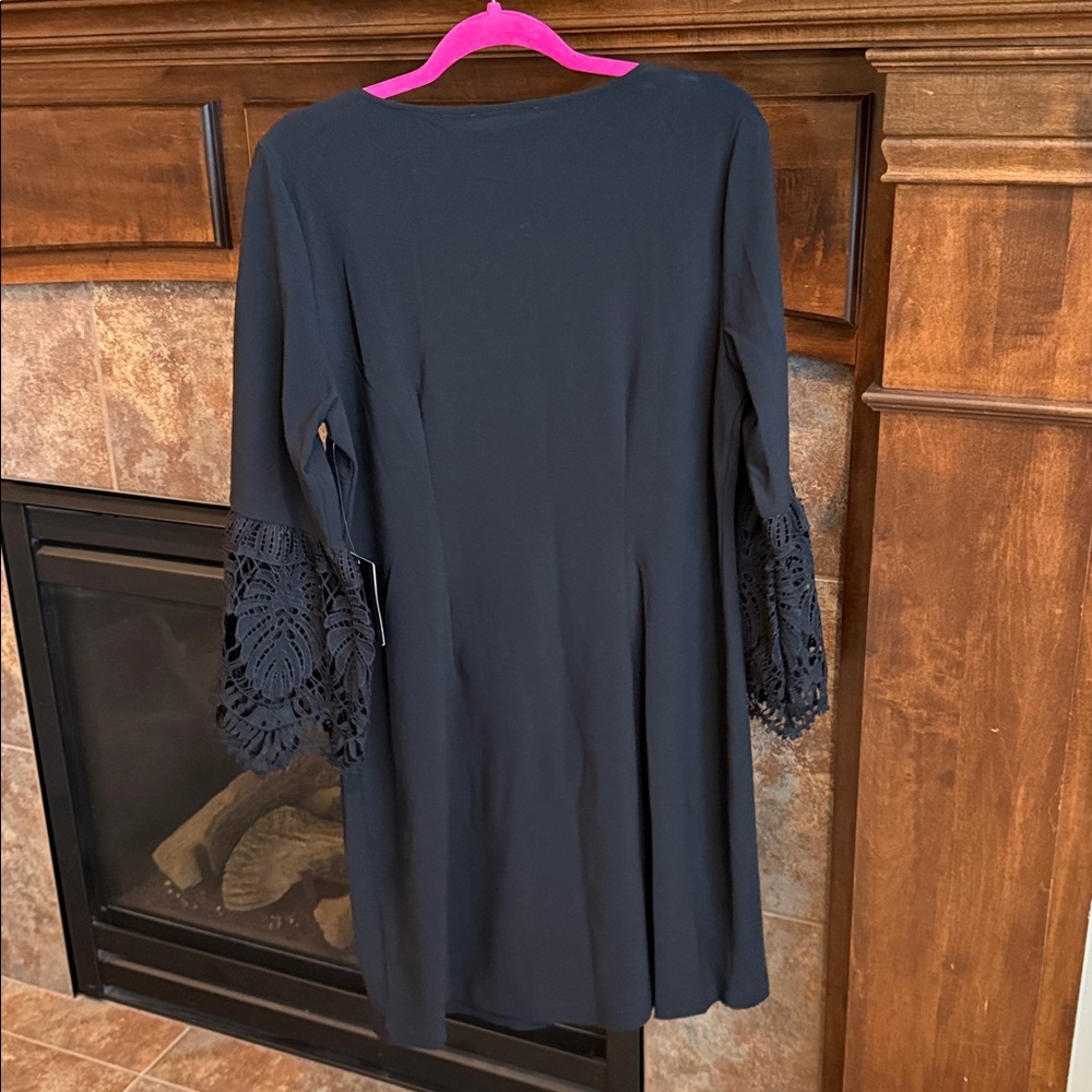 Boston Proper Travel Collection black statement bell lace sleeve dress NWT L - Picture 10 of 11